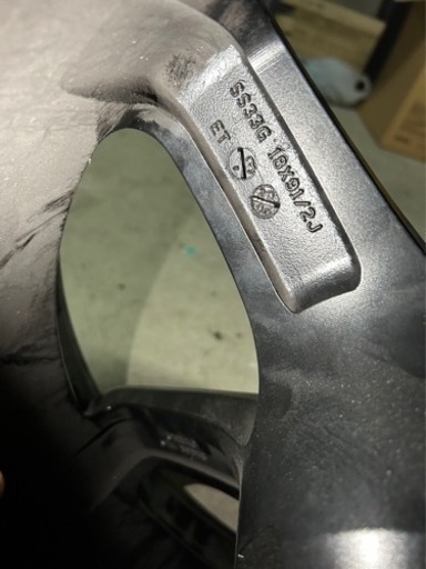 【決定】11/28まで　ホイール　18inch 9.5j  2本