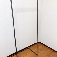 カインズ　ハンガーラック　の画像