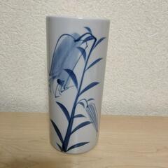 (27日まで)花瓶 1つ100円の画像