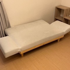 ソファベッド　ナチュラルの画像