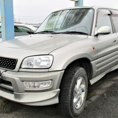 人気のRAV4　５ﾄﾞｱ