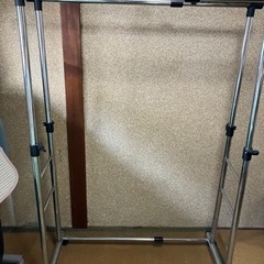 ハンガーラック