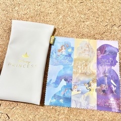 【新品】ディズニープリンセス Zoffのメガネケース&メガネ拭き