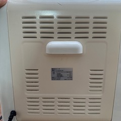 YUASA  電気ストーブの画像