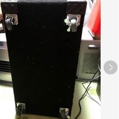 ベースアンプ　キャビネットの画像
