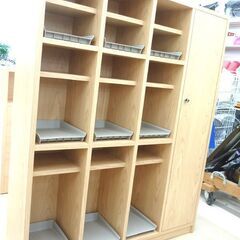 札幌市 清田区 シューズボックス 下駄箱 木製 大型玄関収納 1...