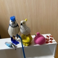 鳥の置物