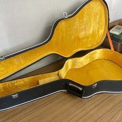 ②【鹿児島市リサイクルショップスターズ吉野店】【中古】新入荷 ギターケース ハードケース 傷 汚れ 表面の剥がれありの画像