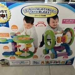 【美品】立っちで熱中シリーズ8ヶ月〜3歳