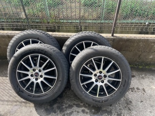 【引取限定】 プリウス用スタッドレスタイヤホイール