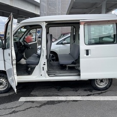 高年式☆月々9千円〜分割可‼️働くくるま軽バン入りました！車検2年付き！【名義変更代込み】車内広い！人気のダイハツハイゼット カーゴ☆人気の貨物車☆‼️両側スライドドア☆ドラレコ付き！☆そのまま乗って帰れます。の画像