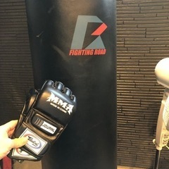 サンドバッグ新品mmaグローブセット
