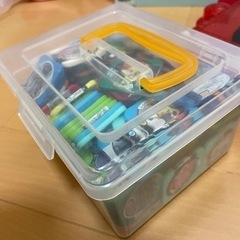 ポケモントレッタ まとめ売りキャリーケース付きの画像