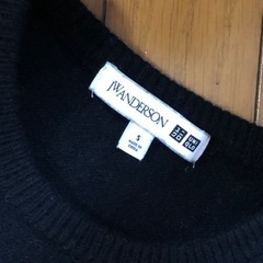 UNIQLO コラボセーターの画像