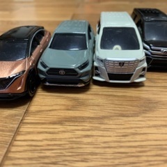 トミカ　まとめ売り　4台　アルファード　アリア　RAV4 ヴェル...