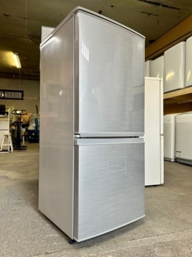 札幌市内配送無料 美品 16年製 SHARP シャープ 137L 2ドア冷凍冷蔵庫 SJ-D14B-S