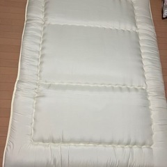 美品 リビングプランニング 敷き布団 ダブル [140×200㎝...