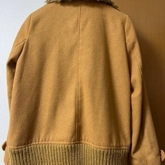 ☆ファー付き コートの画像