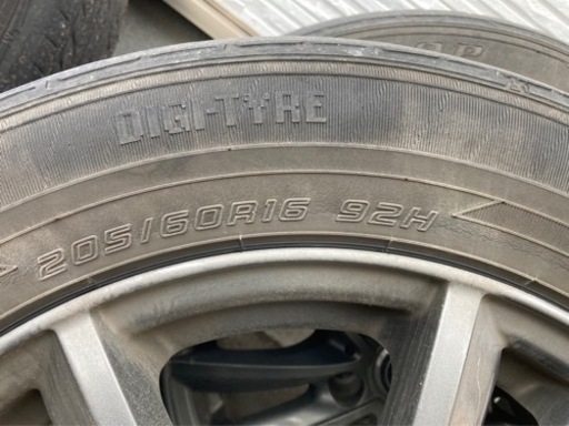 アルファード使用　205/60R16  ホイール付き