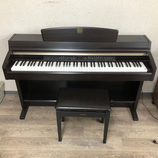 11/26終HN YAMAHA 電子ピアノ Clavinova クラビノーバ CLP-240 88鍵 椅子付き 楽器 鍵盤楽器 菊倉H