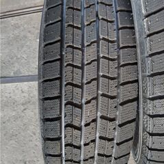 スタットレスタイヤ　１９５・６５Ｒ１５・アルミホイール付き