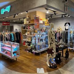リユースギャラリーミーツ　イオン葛西店【昨年OPENしたばかり】週2/4h～OK！未経験でも安心の体制の画像