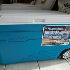 ジモティ来店特価!!! クーラーボックス グラシード 88L J-1159