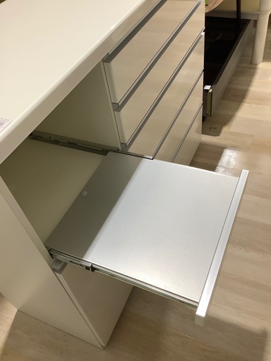 レンジ台 Pamouna 入荷いたしました！ 高さ約102cm 幅約120cm 奥行約45cm