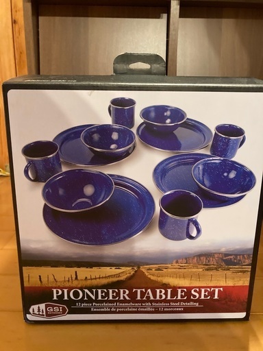 新品　未使用　50%off Gsiパイオニアテーブルセット +カトラリーセット