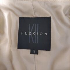 中古　女性用　ベージュ　コートの画像