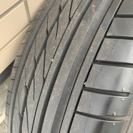 200系ハイエース　215/60R17