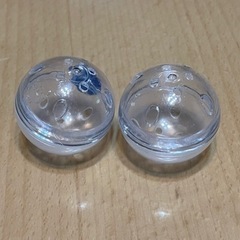 ガチャガチャ 空のケース 直径5cm10個 プレゼントありの画像