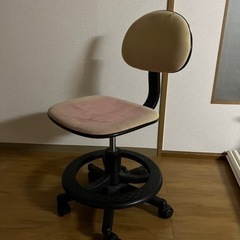 学習机用 回転椅子の画像