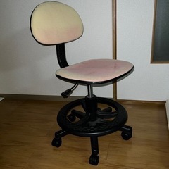 学習机用 回転椅子の画像