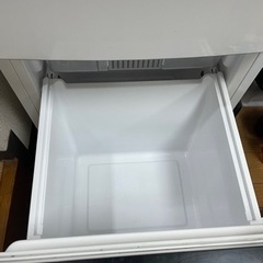 Hisense 2ドア冷凍冷蔵庫　HR-D15A 150Lの画像