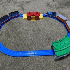 プラレール　トーマス