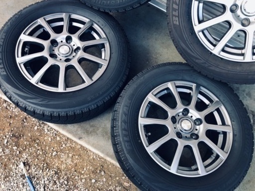 冬タイヤ 195/65R15 プリウスα ヴォクシー等用アルミ付ブリヂストンスタッドレス 4本組