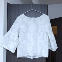 白ブラウス GU 美品　No.19