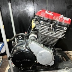 CBX400F エンジン