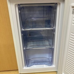アイリスオーヤマ冷凍庫60Ｌ