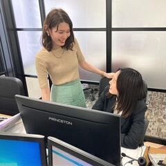 髪色・服装自由！ネット型リユース販売のサポート事務！関内駅前のオシャレなオフィスで男女ともに活躍中！の画像
