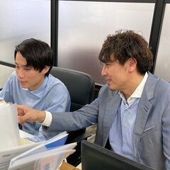 髪色・服装自由！ネット型リユース販売のサポート事務！関内駅前のオシャレなオフィスで男女ともに活躍中！の画像