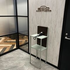 髪色・服装自由！ネット型リユース販売のサポート事務！関内駅前のオシャレなオフィスで男女ともに活躍中！の画像