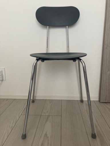 無印良品　スチールチェア（ダークグレー）