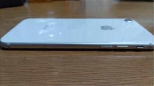 週末限定　iPhone8 64G シルバー　SIMフリー