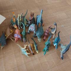 恐竜　フィギア　大量