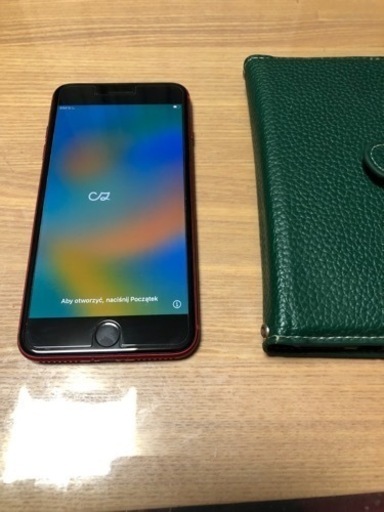 海外版iPhone 8 plus 256GB SIMフリー