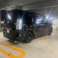 車のカスタム、タイヤ交換、パーツ取り付けなど格安でします