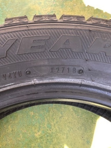 美品！スタッドレスタイヤ　冬タイヤ　GOODYEAR 175/65R/15 15インチ