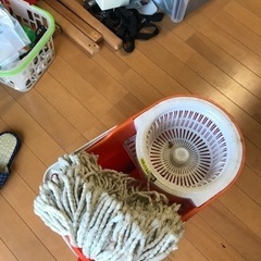 モップ、バケツ付き差し上げますの画像